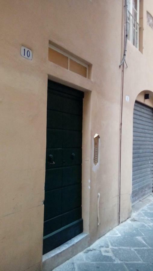 ホテル Casa Nora ルッカ エクステリア 写真